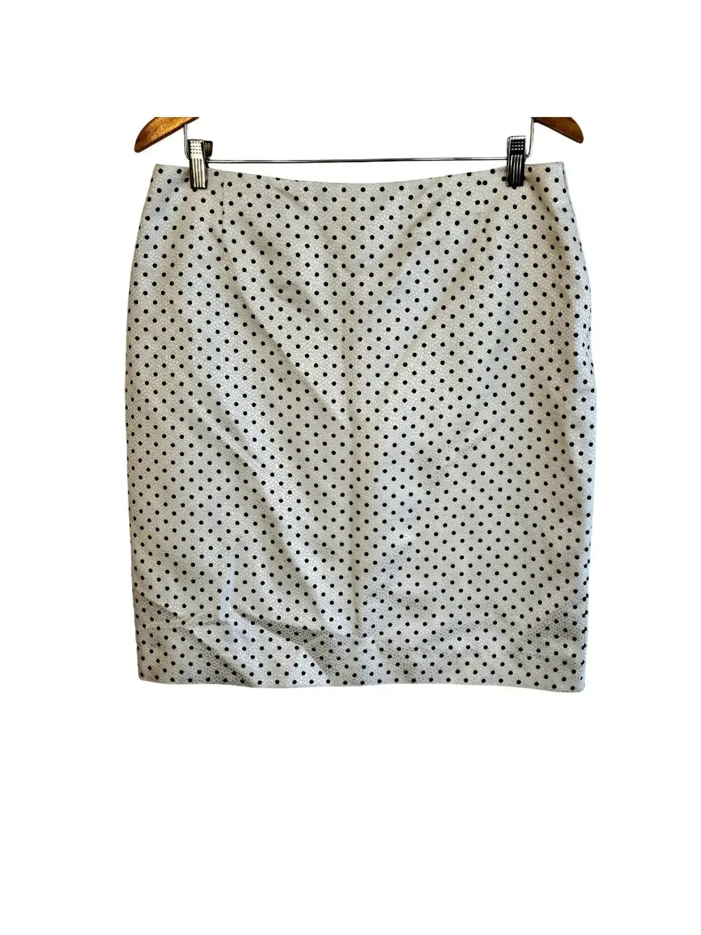 Size US 10 – Escada Cream & Black Polka Dot Silk-Blend Pencil Skirt